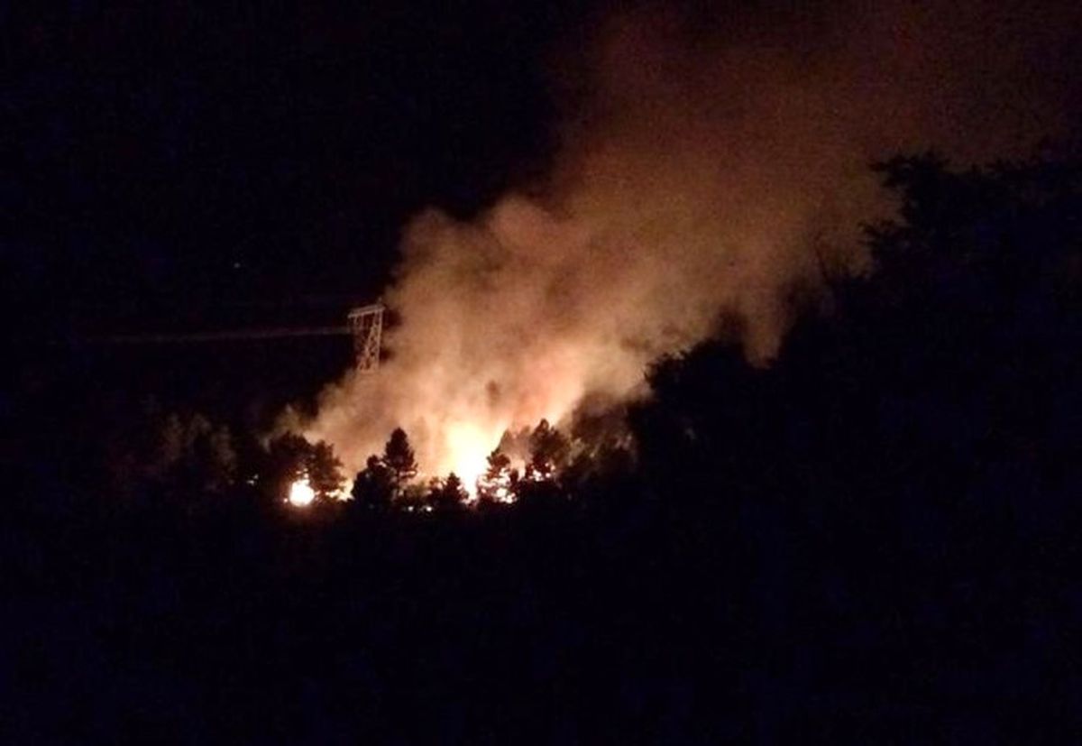 Elazığ\'da Ormanlık Alanda Çıkan Yangın 6 Saatte Söndürüldü