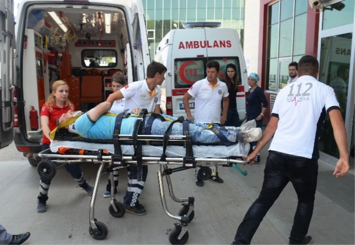 Fatsa\'da İnşaattan Düşen İşçi Yaralandı