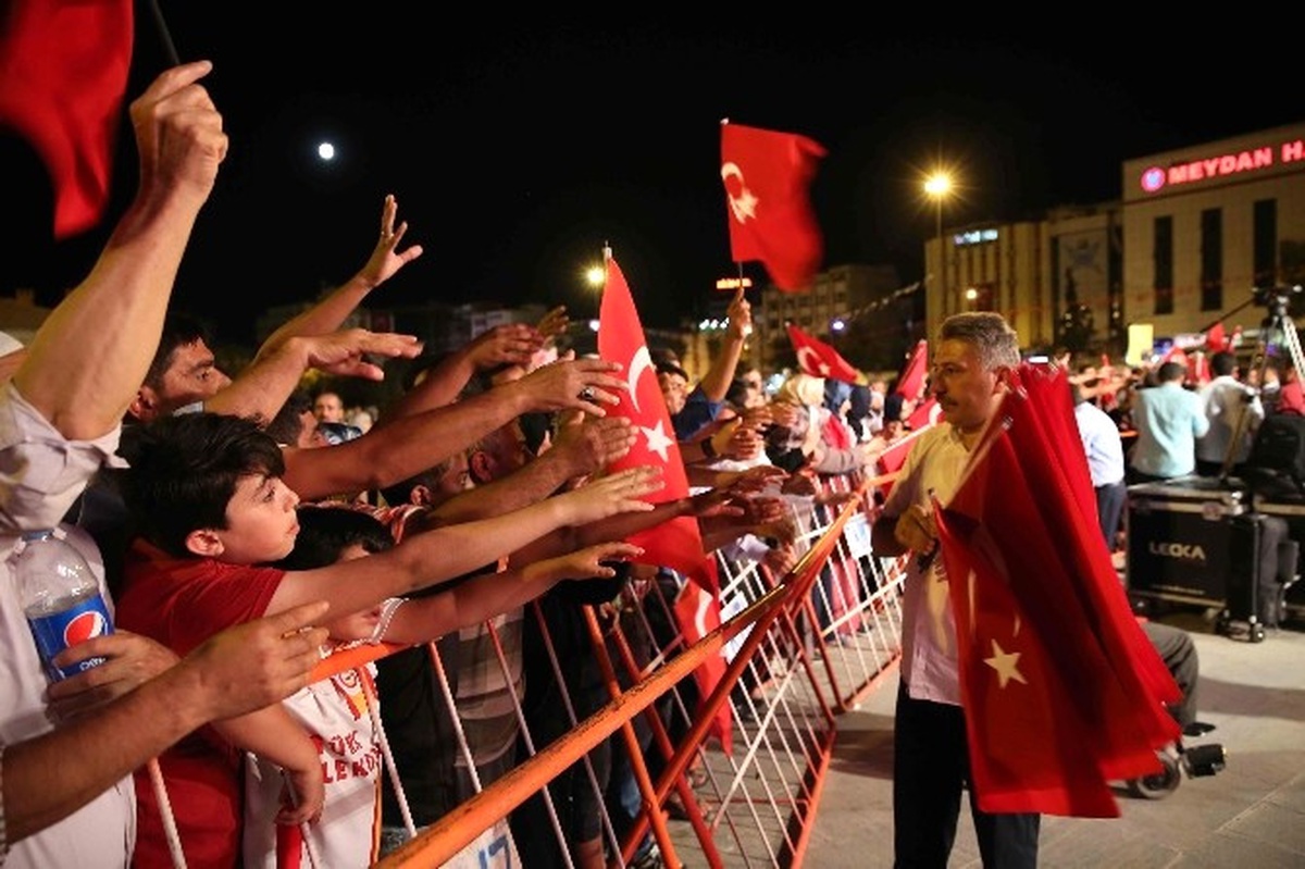Haliliye Belediyesi Demokrasi Nöbetinin 26\'nci Gününde