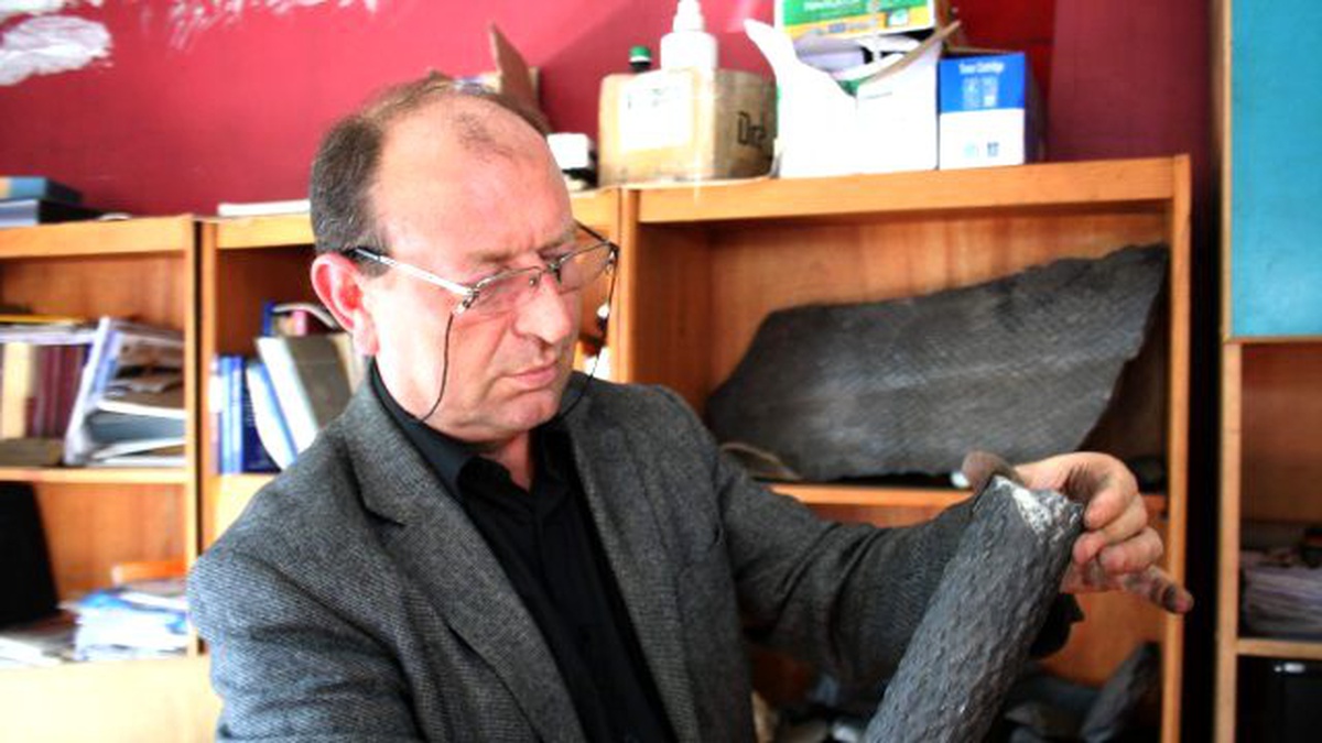 Madende Patlatılan Dinamitlerin Evlerde Hasara Yol Açtığı İddiası