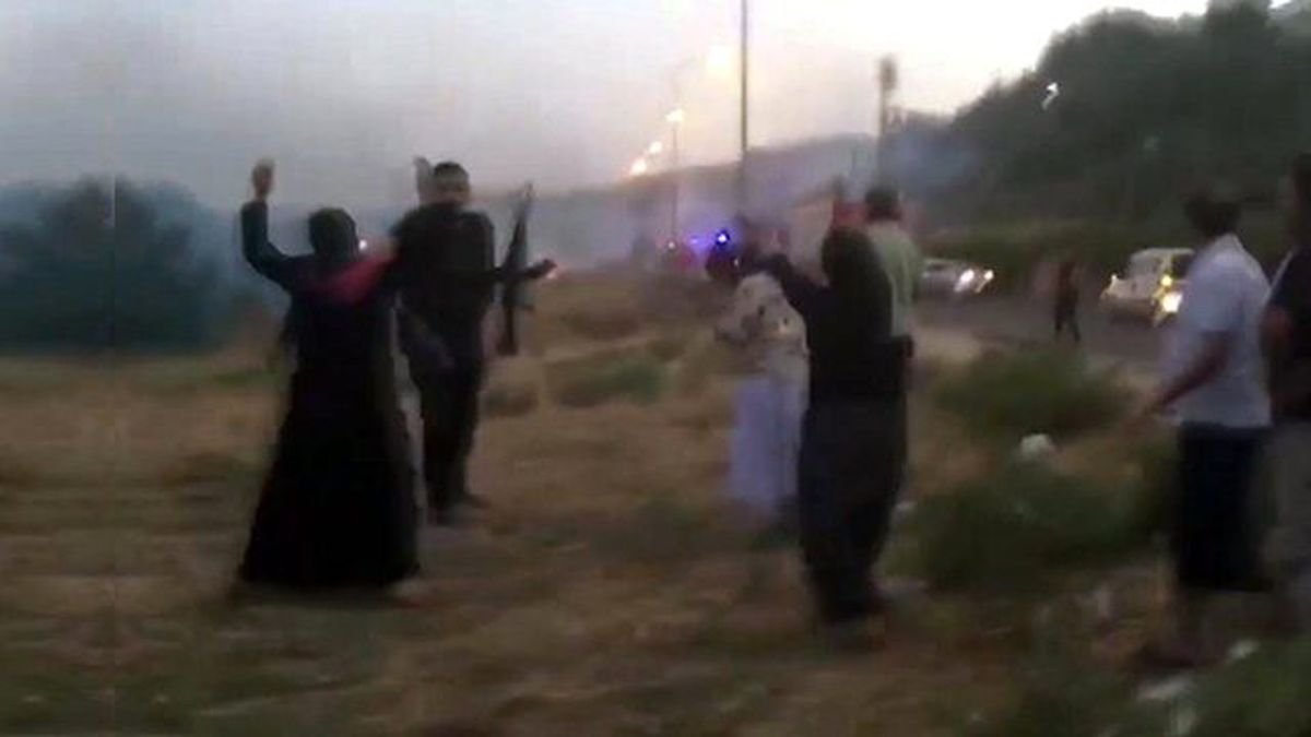 Yakınları Patlama Alanında Kalan 2 Kadının Feryatları Yürek Dağladı