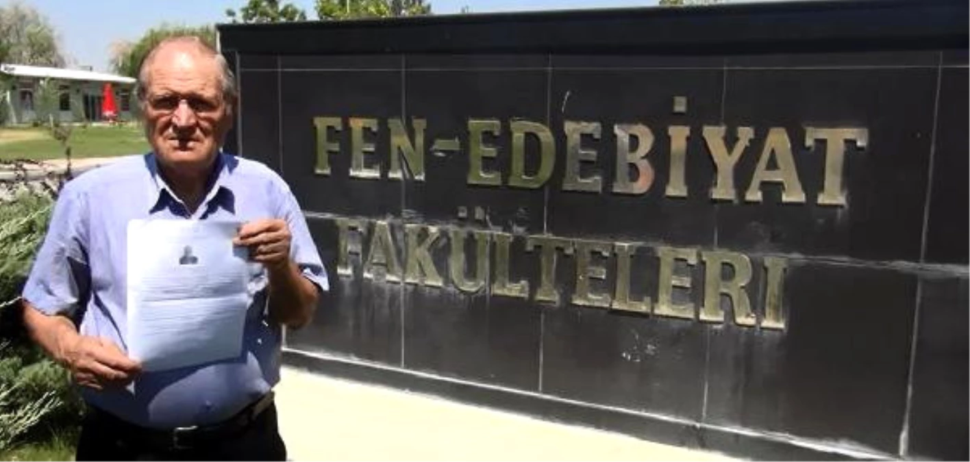 Edirne\'de 72 Yaşındaki Hurdacı Hayalini Kurduğu Üniversiteyi Kazandı