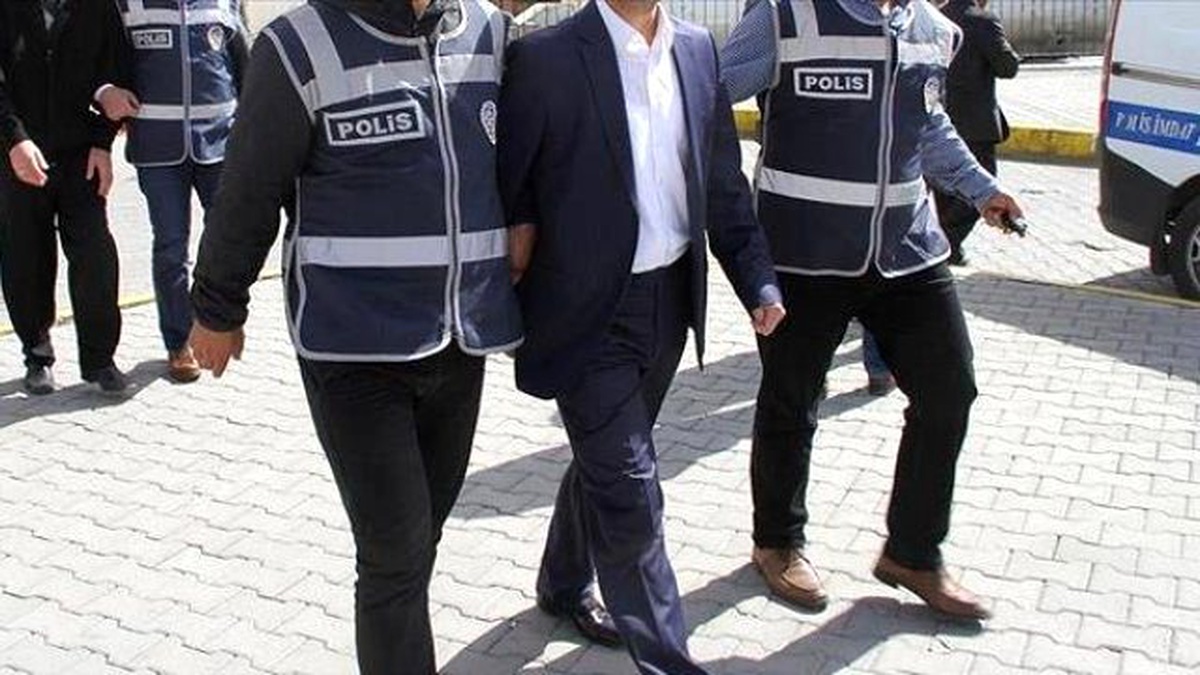 Balıkesir\'de Fetö Operasyonu: 38 Gözaltı