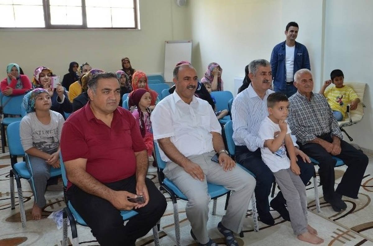 Başkan Polat, Rabia Parkındaki Esma Biltaci Kültür ve Sanat Merkezini Ziyaret Etti