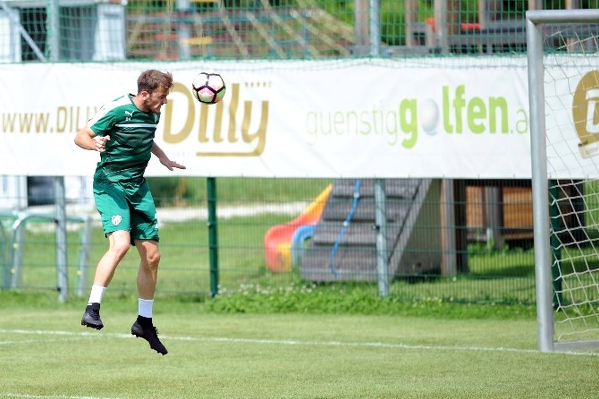 Bursaspor Ertuğrul Ersoy\'a Teklif Bekliyor