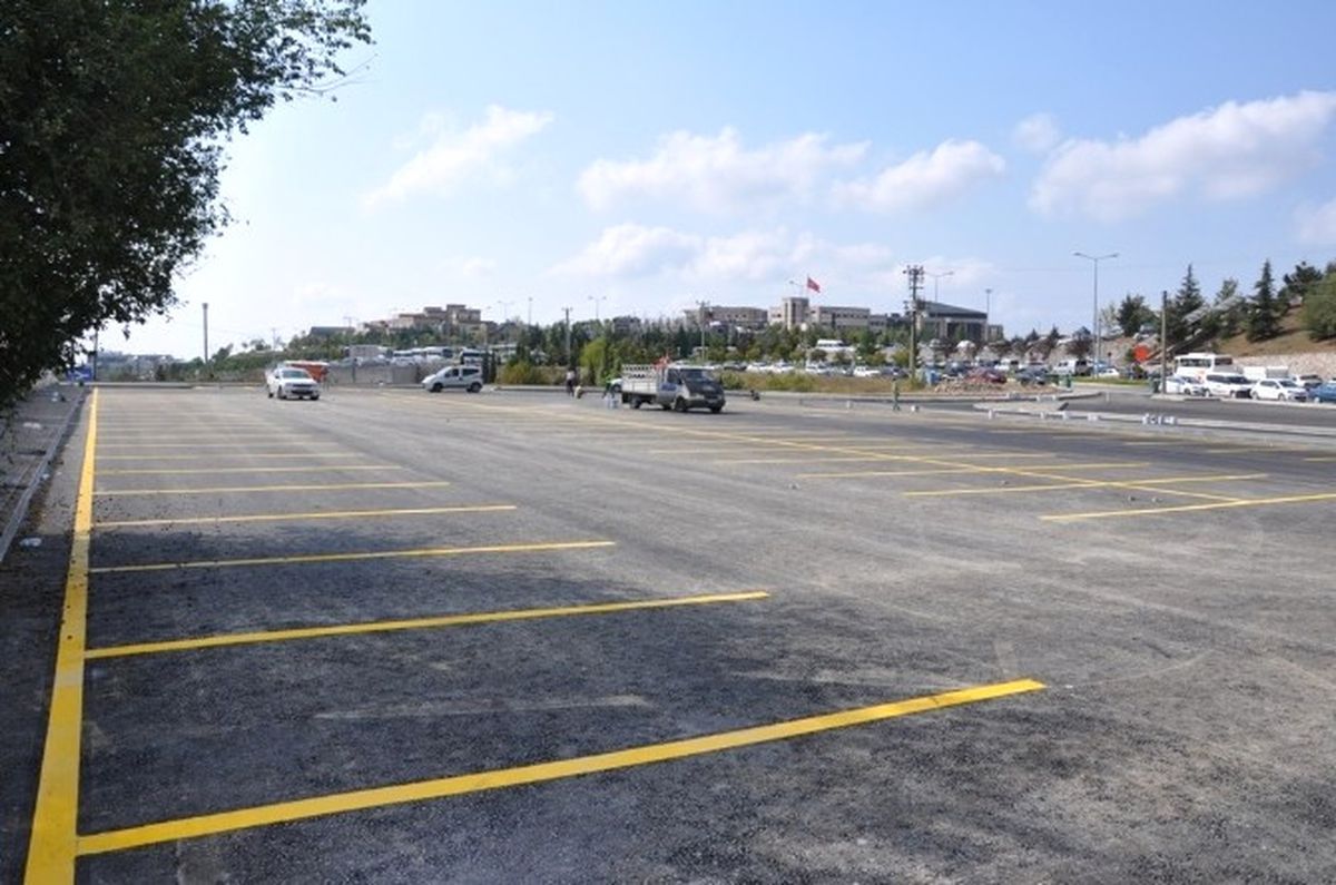 Büyükşehir, Umuttepe\'ye 250 Araçlık Otopark İnşa Etti