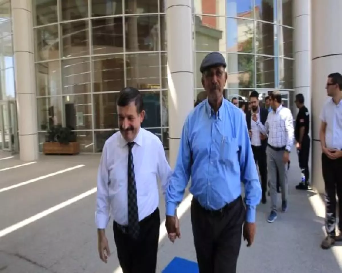 Darbeci Generali Öldüren Şehidin Adı Okulda Yaşatılacak