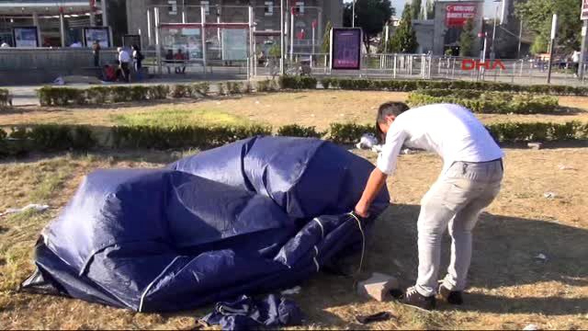 Demokrasi Nöbetleri Bitti, Meydanlar Boş Kaldı