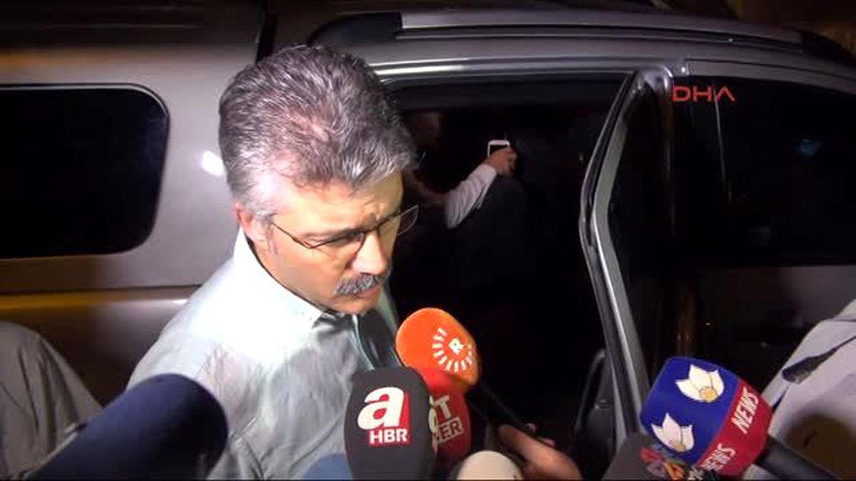 Diyarbakır 5 Sivil Öldü, 5\'i Polis 12 Yaralı