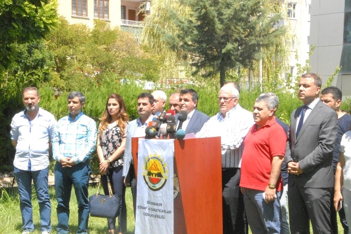Diyarbakır\'daki İş Camiasından Terör Olaylarına Ortak Tepki