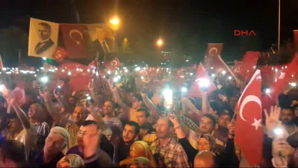 Düzce Bakan Özlü: Bu Yapının Altı Da, Ortası Da, Üstü de İhanettir