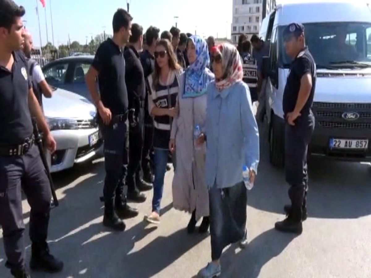 Edirne\'de 7 Öğretmen Adliyeye Sevk Edildi