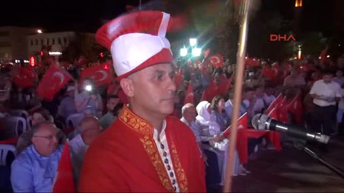Edirne?de Demokrasi Mitinglerine ?mehterli? Final