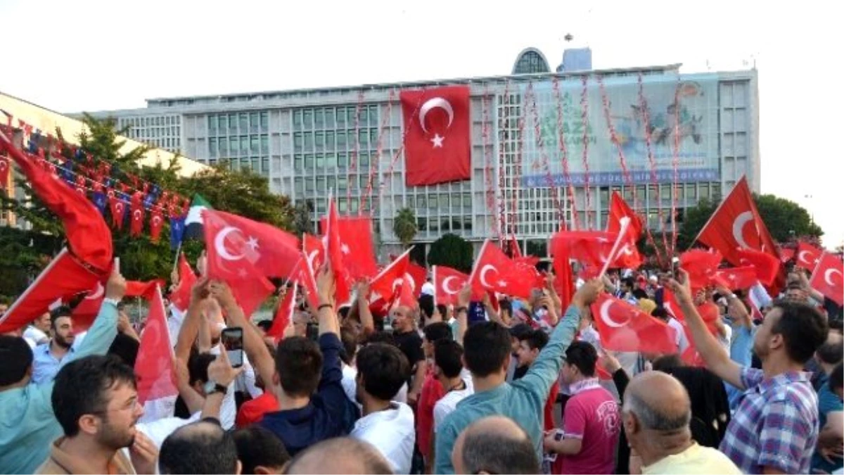 Fetö\'nün Darbe Girişimine Tepkiler