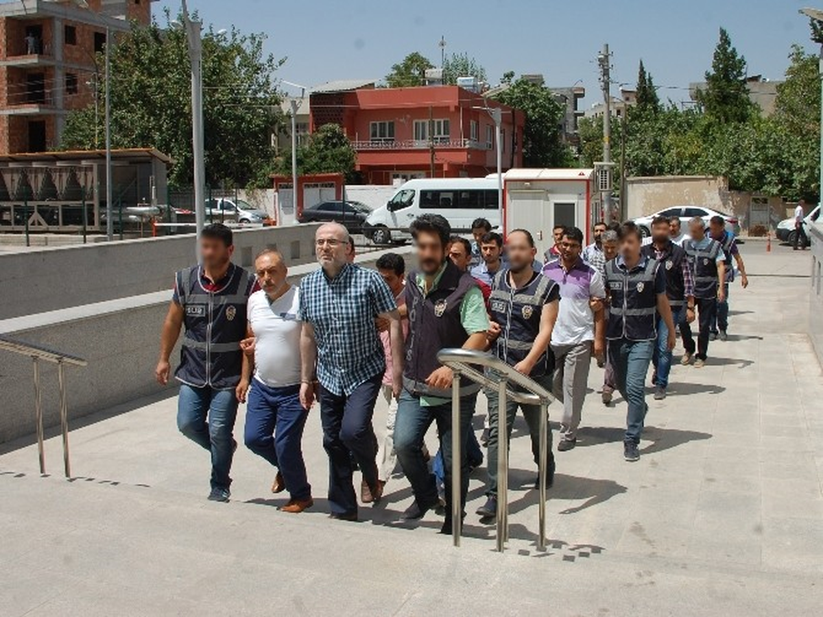 Fetö/pdy Mensubu 11 Kişi Tutuklandı