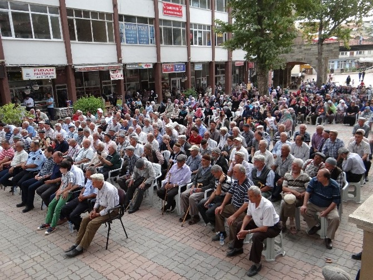 Gölpazarı\'nda Şehitler İçin Mevlid-i Şerif Okutuldu
