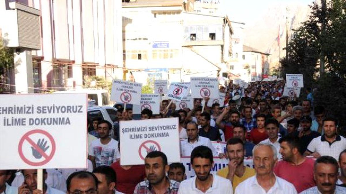 Hakkari\'nin İlçeye Dönüştürülmesi Kanun Tasarısına Tepki