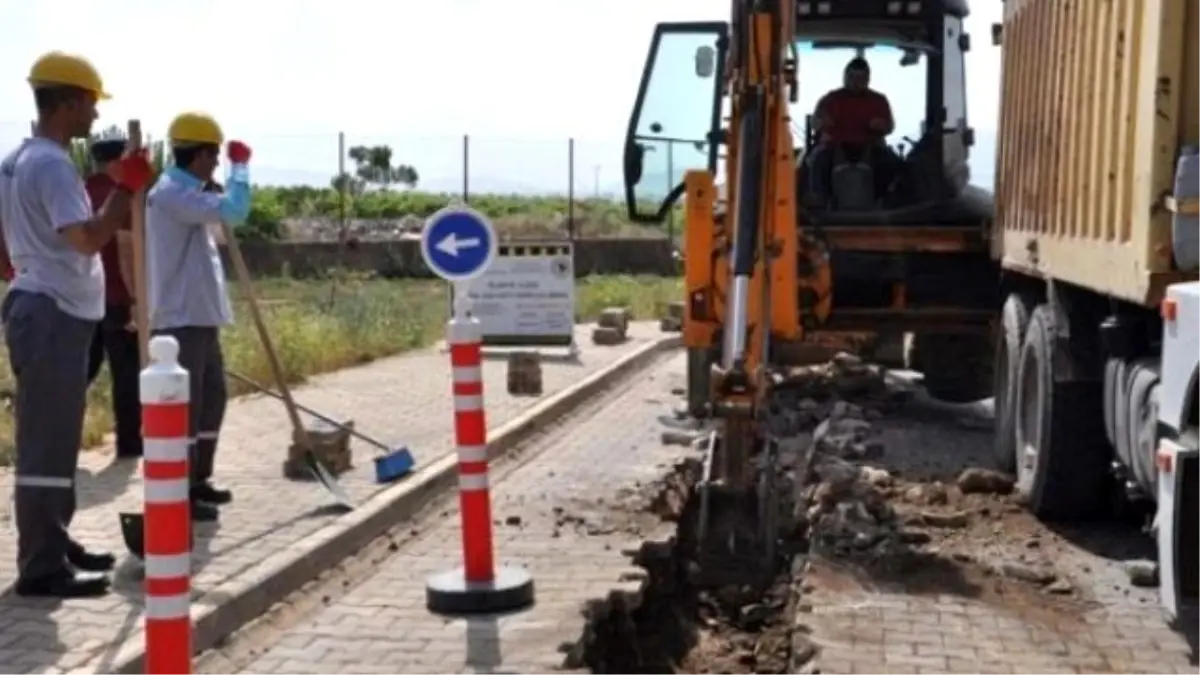 İslahiye\'de Doğalgaz Çalışmalarına Devam Ediliyor