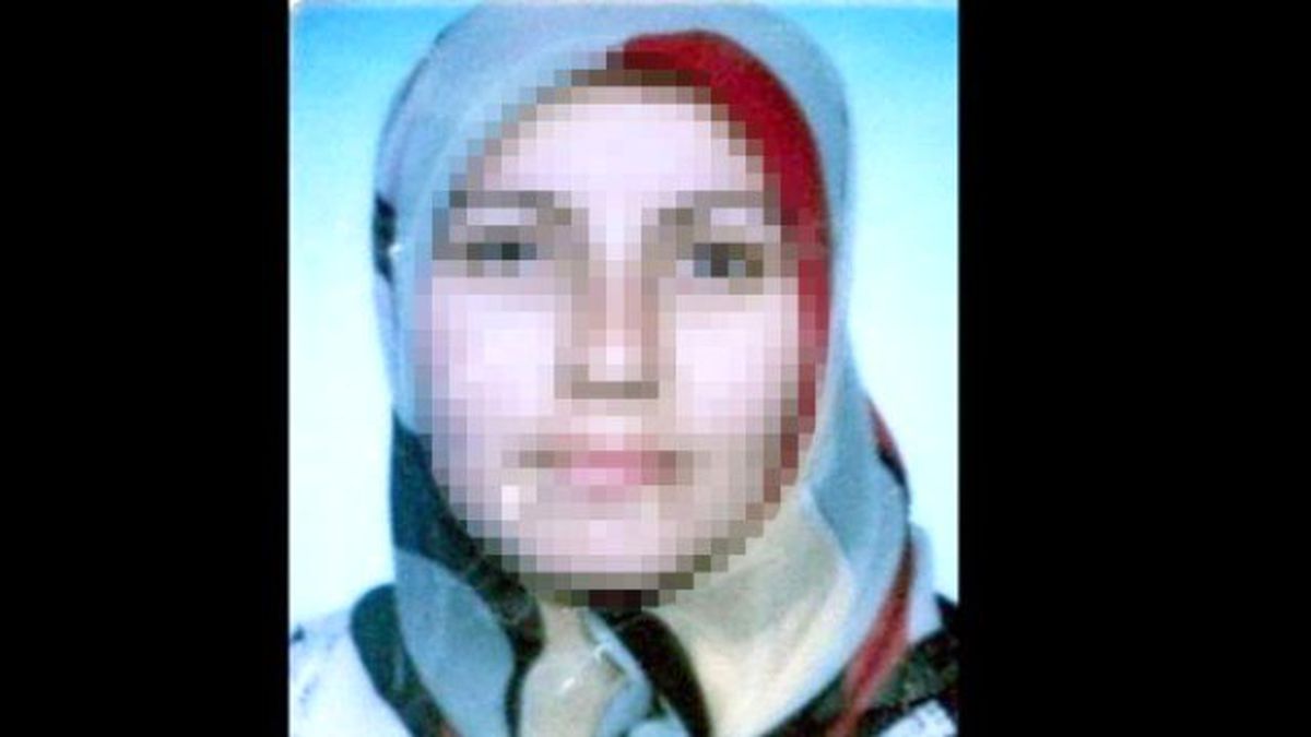 Kızı ve Yeğeninin Gece Eve Aldığı İki Genci Bıçaklayan Kadın Tutuklandı