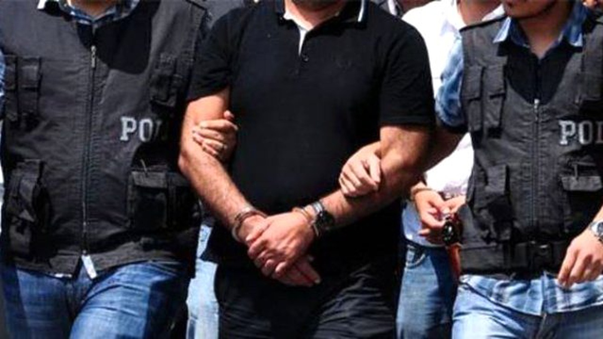 Kocaeli\'de 31 Polis Adliyeye Sevk Edildi (3)
