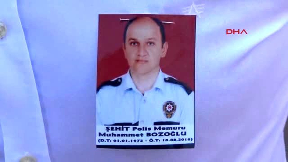 Kocaeli Şehit Trafik Polisinin Cenazesi, Trabzon\'a Uğurlandı