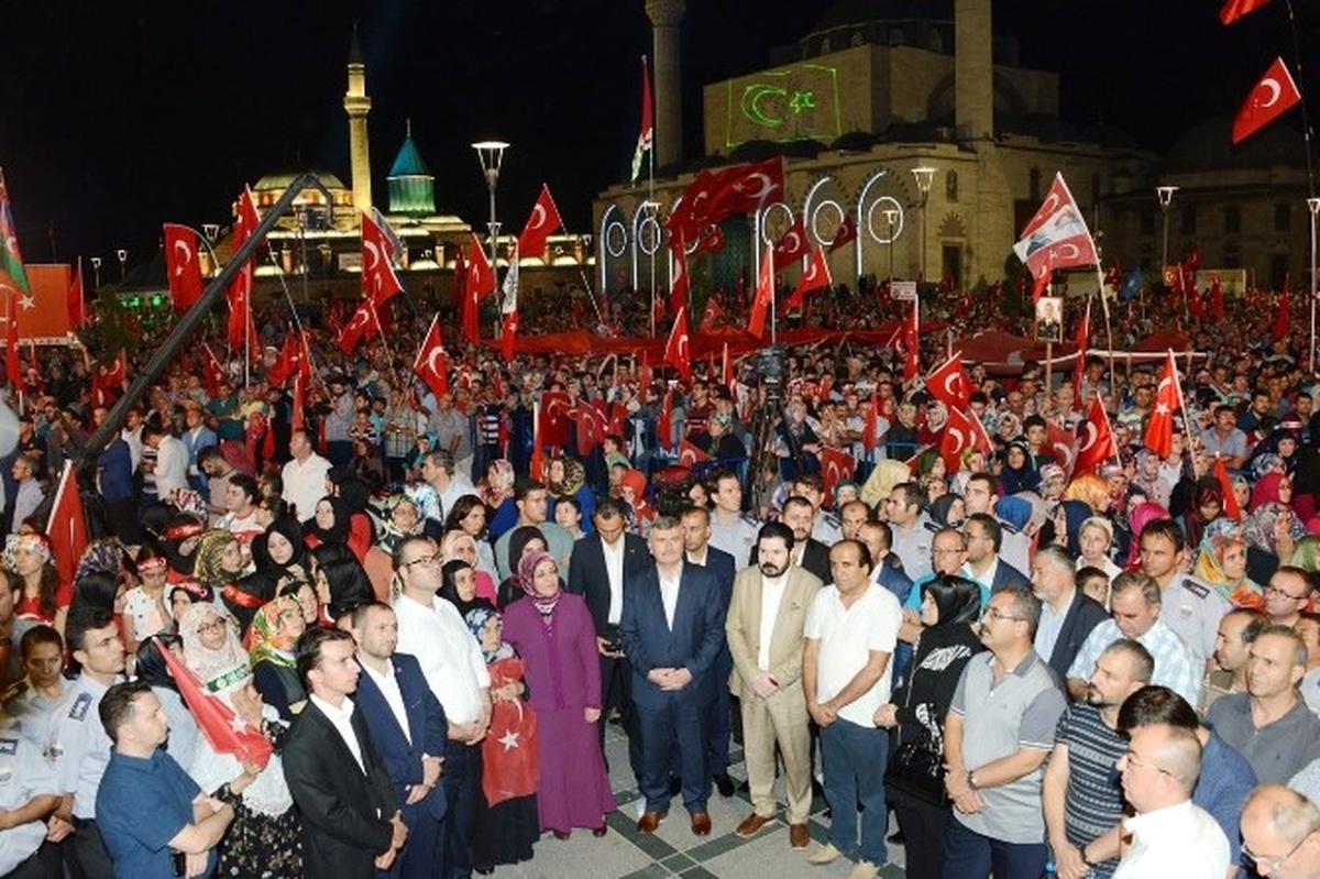 Konya\'da Milli İrade Nöbetleri Tamamlandı