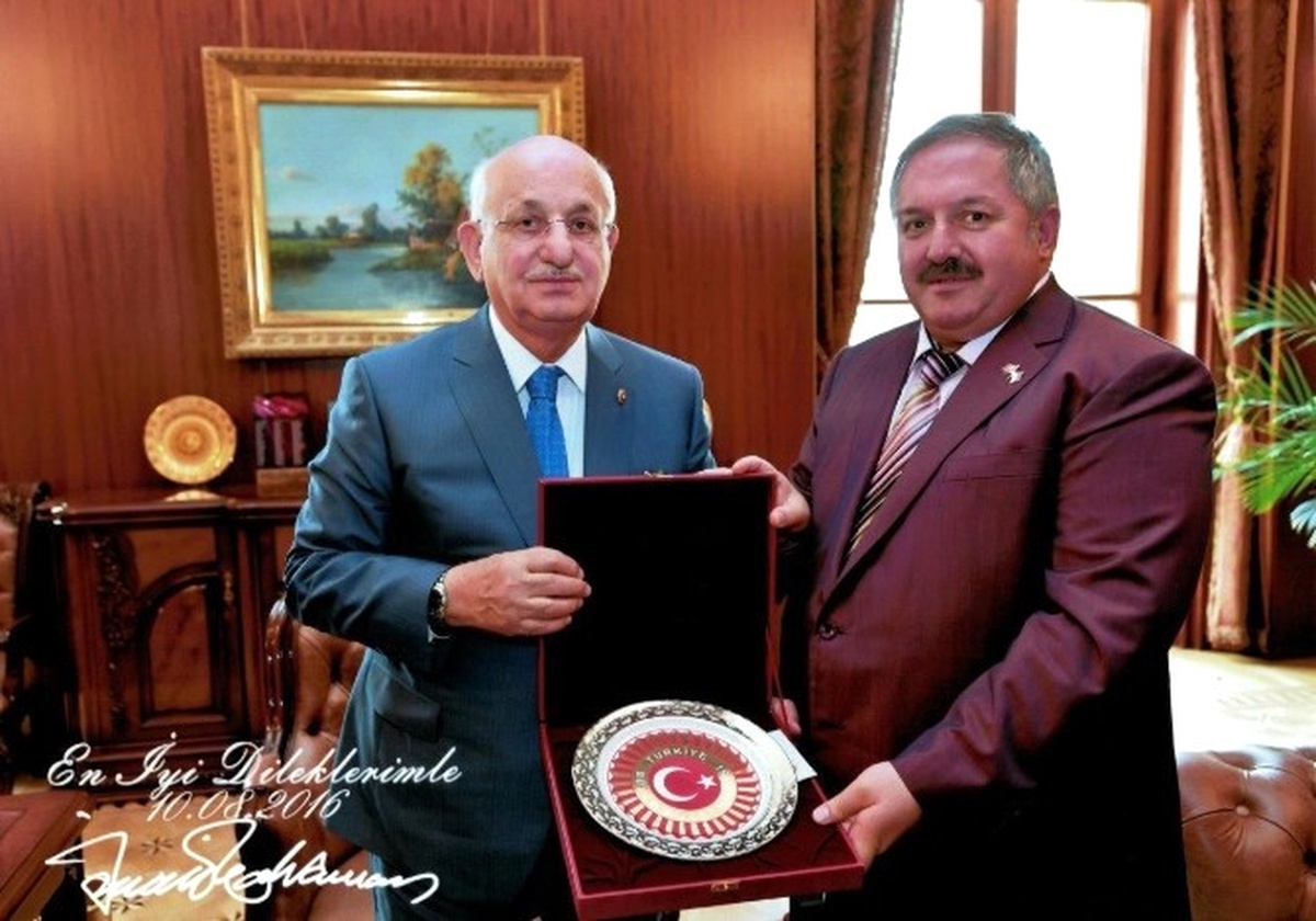 Kosb Yönetim Kurulu Başkanı Tahir Nursaçan, TBMM Başkanı İsmail Kahraman\'ı Ziyaret Etti