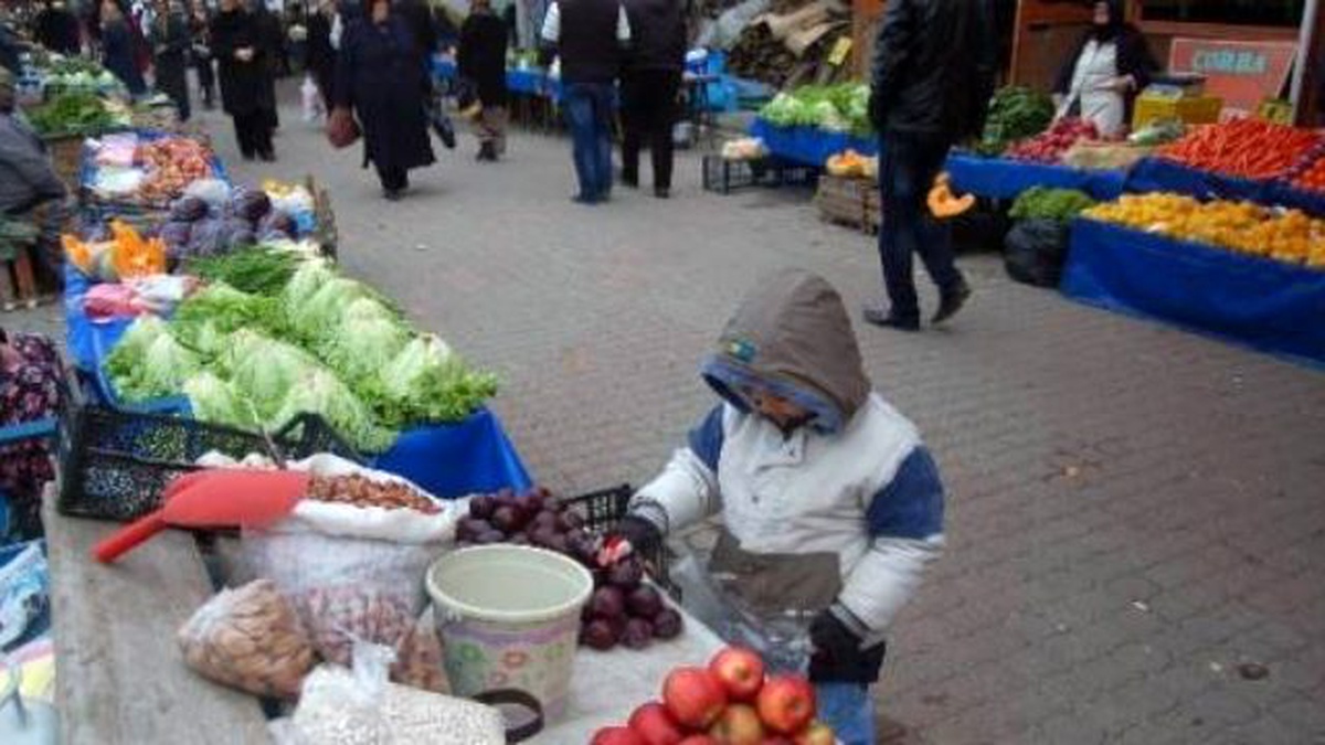 Lapseki\'ye Kapalı Pazar Yeri Yapılacak