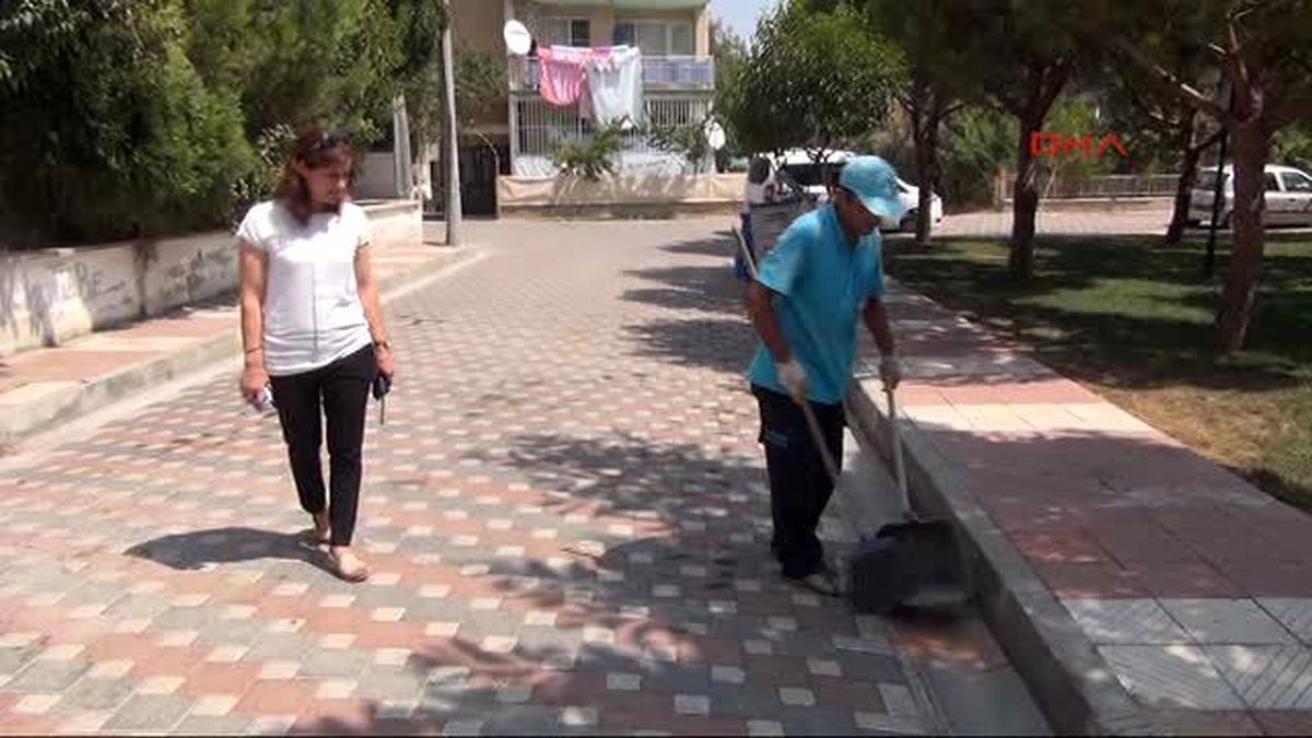 Manisa Yunusemre\'de Temizlik Kadınların Denetiminde