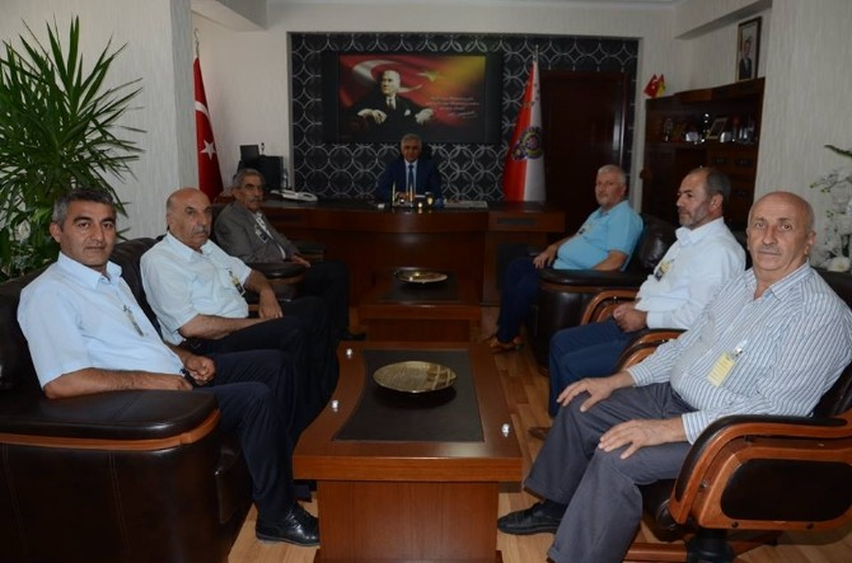 Muhtarlardan İl Emniyet Müdürü Urhal\'a Ziyaret