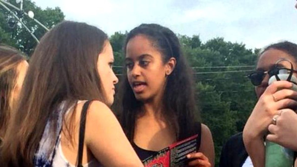 Obama'nın Kızı Esrar İçerken Görüntülendi