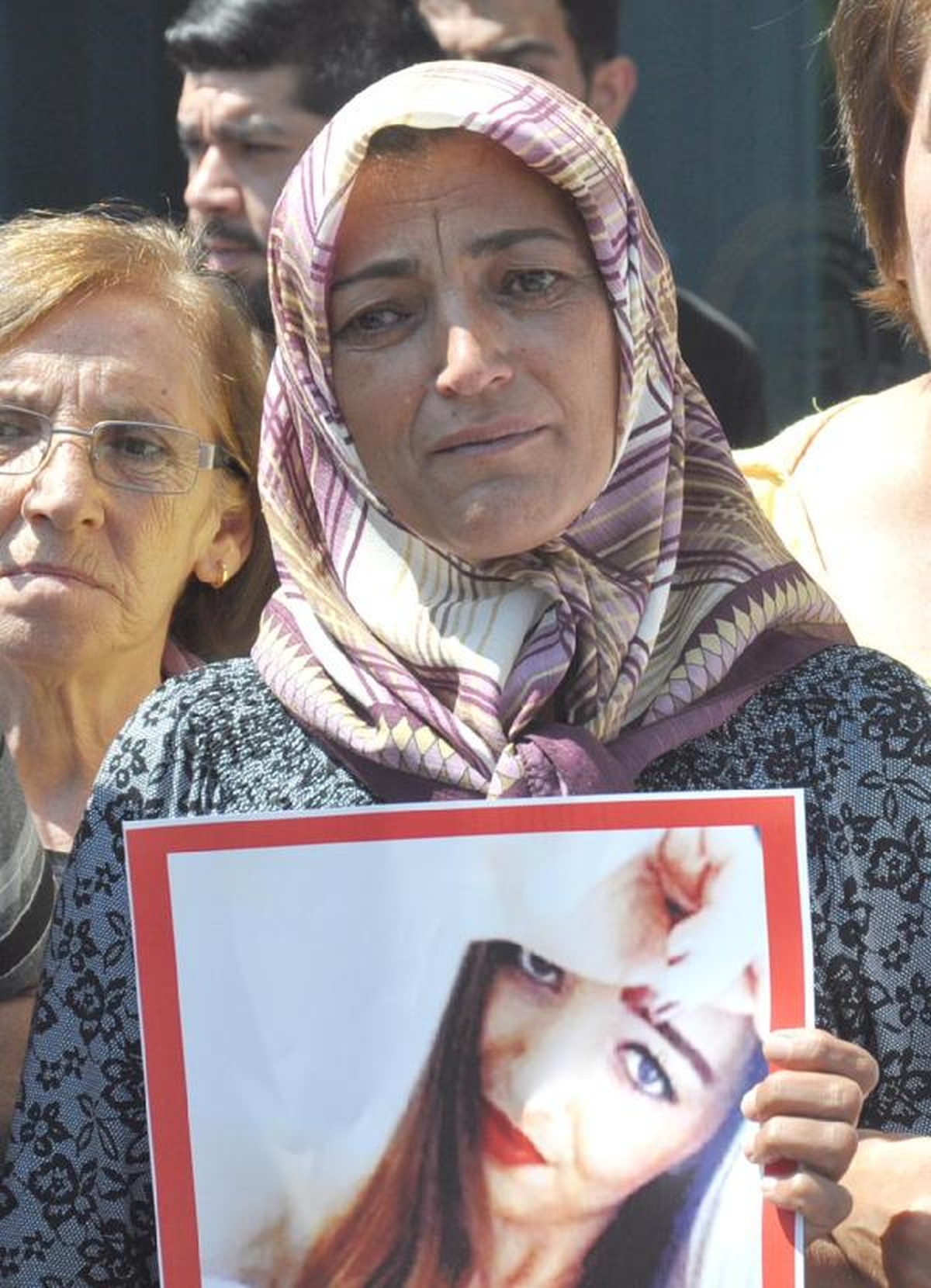 Ormanlık Alanda Öldürülen 17 Yaşındaki Kader\'in Annesi: Benim Yavrum Böyle Bir Ölümü Hak Etmedi