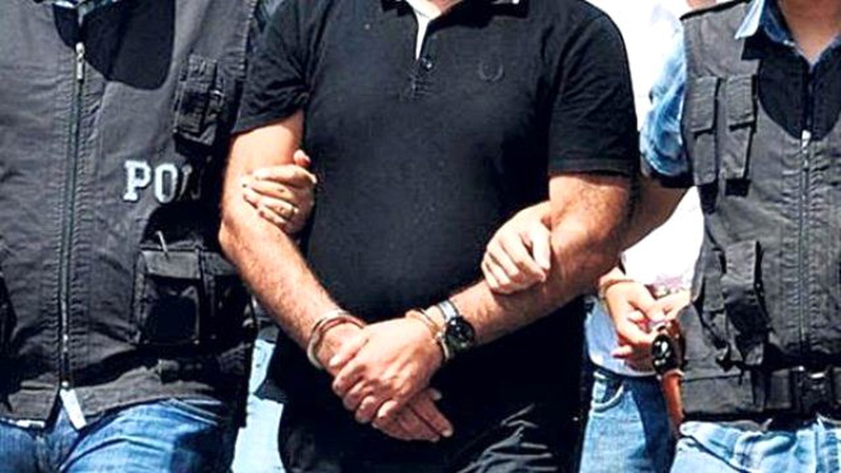 Samsun\'da 4 Hakim 1 Savcı Gözaltına Alındı