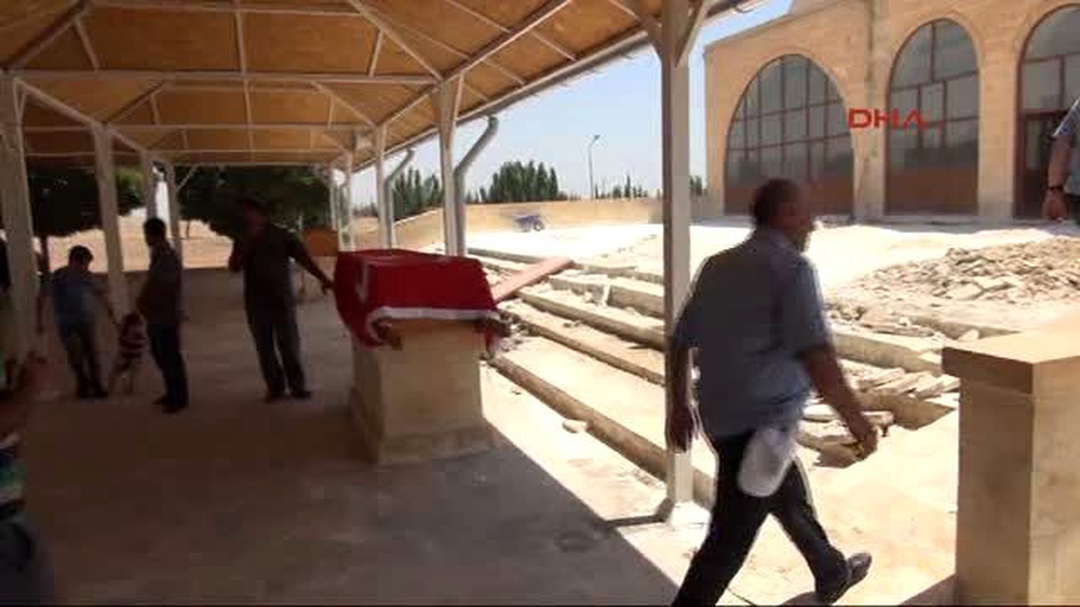 Şanlıurfa İntihar Eden Emniyet Amiri Toprağa Verildi, Eşi Öldürüldüğünü İddia Etti- 2