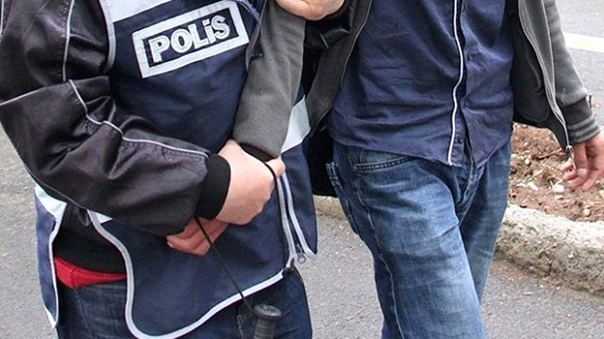 Ahlat\'ta PKK\'lı 8 Kişi Gözaltına Alındı