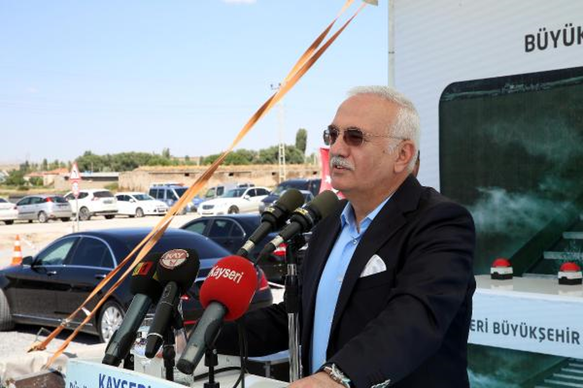 Ak Partili Elitaş: Mikroba Merhamet, Vücuda Zulümdür