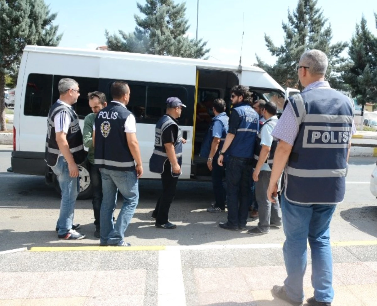Aksaray Merkezli 8 İlde Yapılan Fetö/pdy Operasyonunda 23 Tutuklama