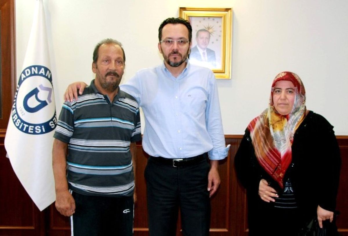 Ayağını Kurtaran Hekimlere Teşekkür Etti