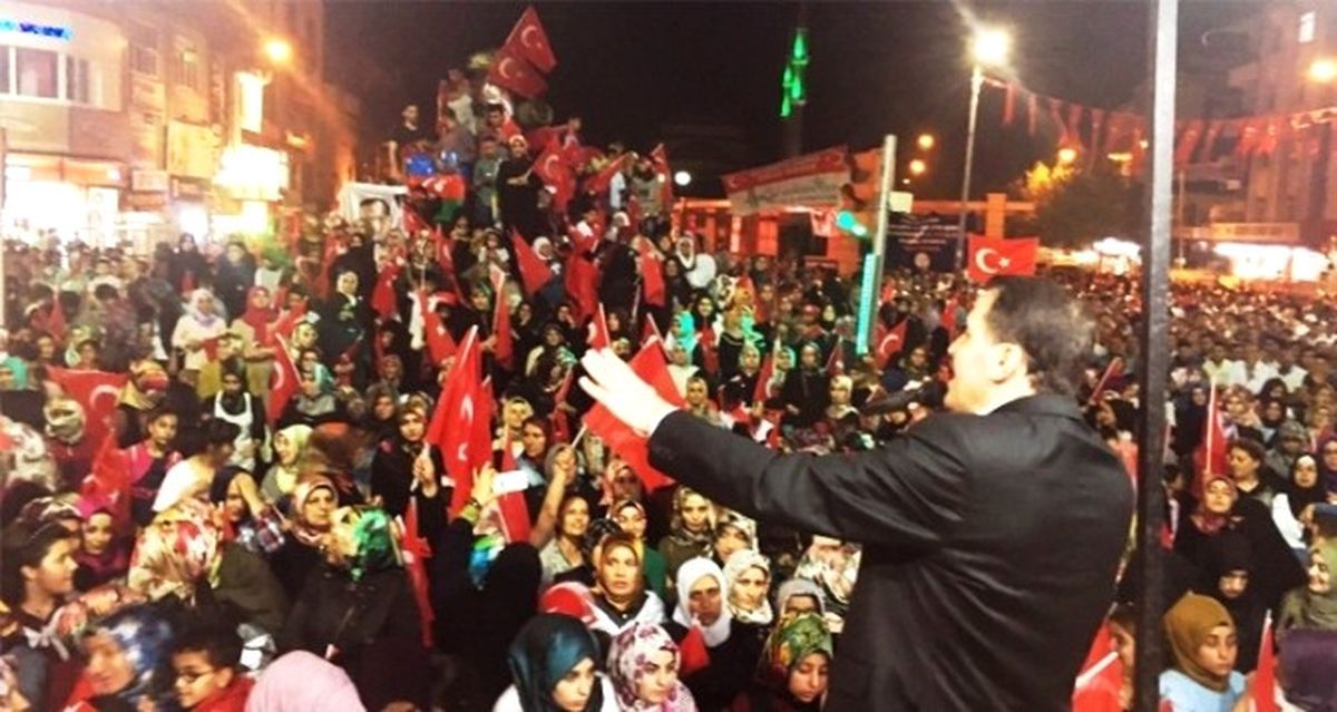 Başkan Ayşin: "Demokrasi Nöbeti Halkın Dayanışmasını Sağladı"