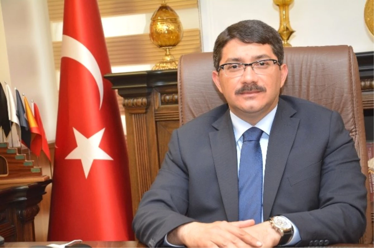 Başkan Çelik: "Ak Parti İktidarında Türkiye Önemli Hizmetler Kazanmıştır"