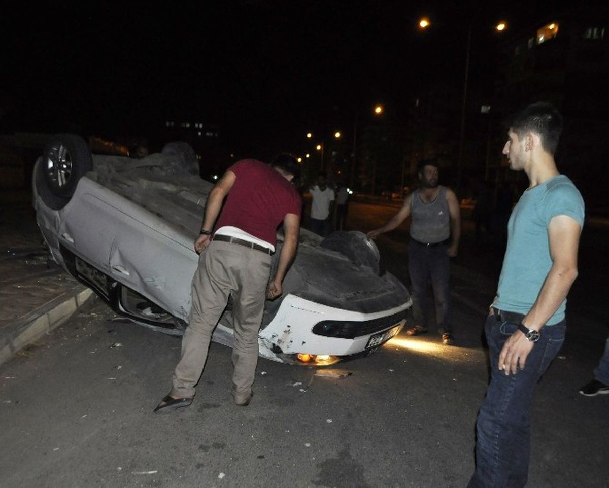 Batman\'da Trafik Kazası: 4 Yaralı