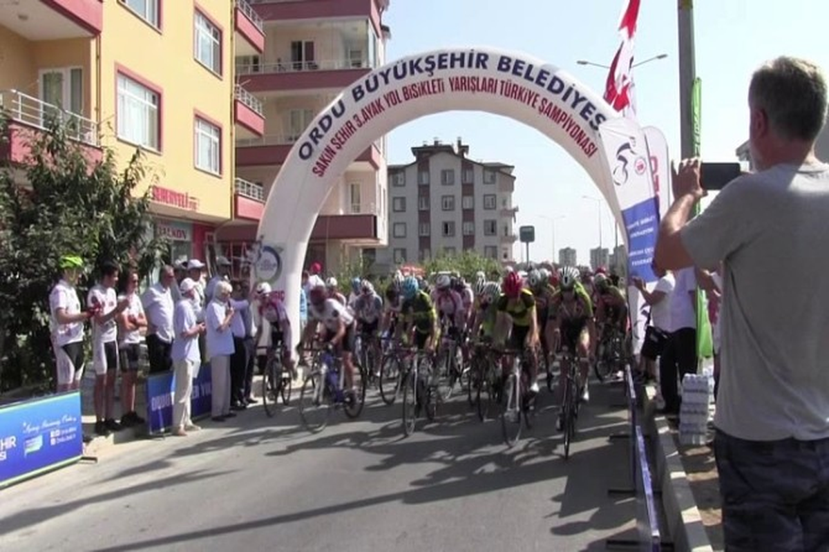 Bisikletin Ustaları Karadeniz\'de