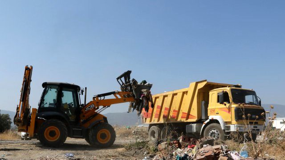 Büyükşehir\'den 100 Bin Tonluk Moloz Temizliği