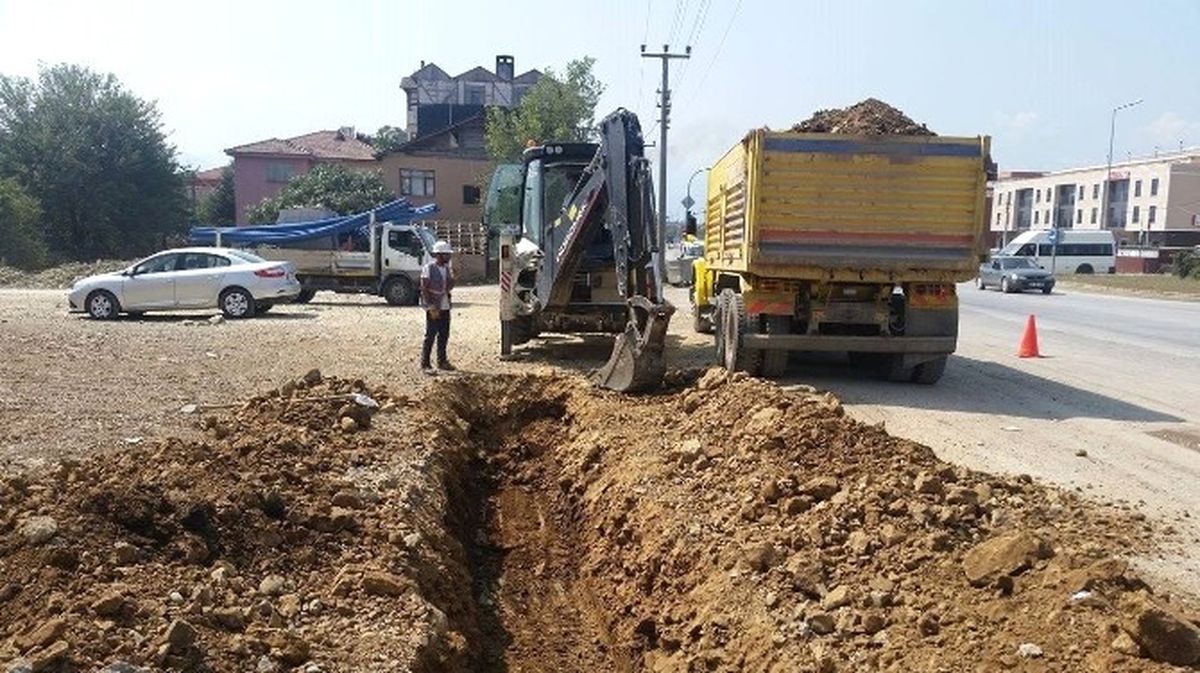 Çevre Yollarında Alt Yapı Döşemeleri
