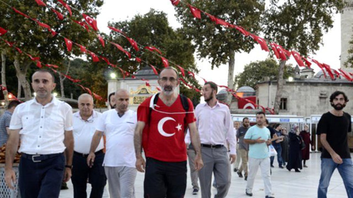Darbe Girişimini, Ankara\'ya Yürüyerek Protesto Edecek
