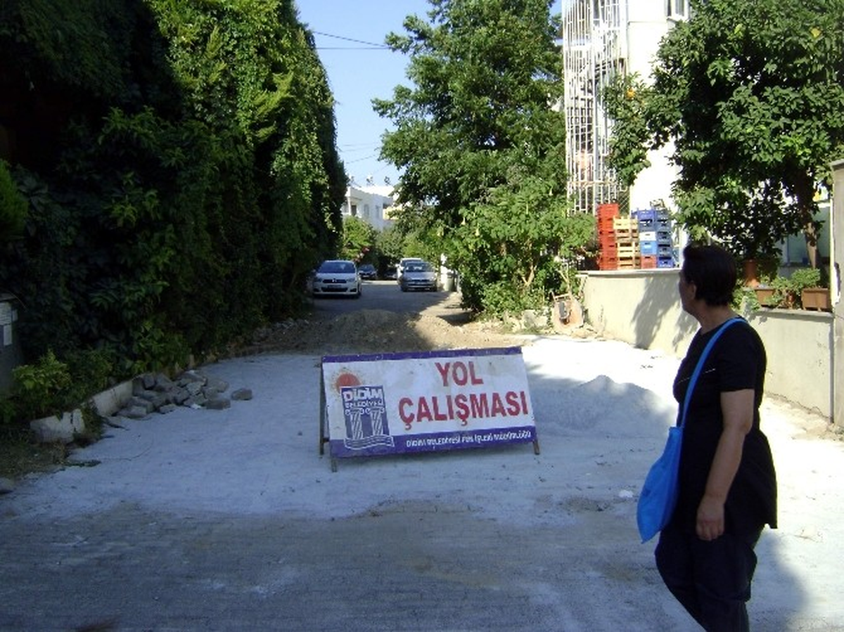 Didim\'deki Tatil Sitelerinde Hizmetler Aksıyor