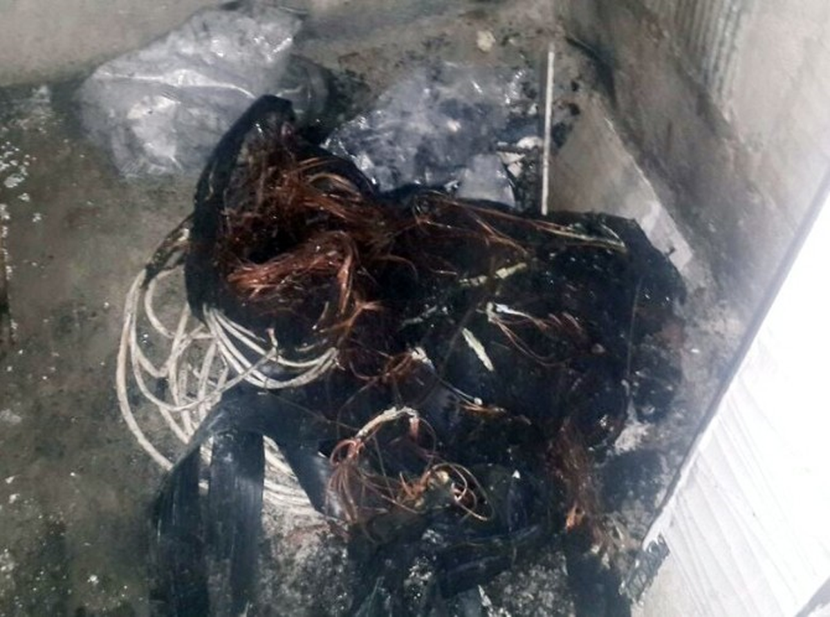Elektrik Kablolarını Çalmak İstediler