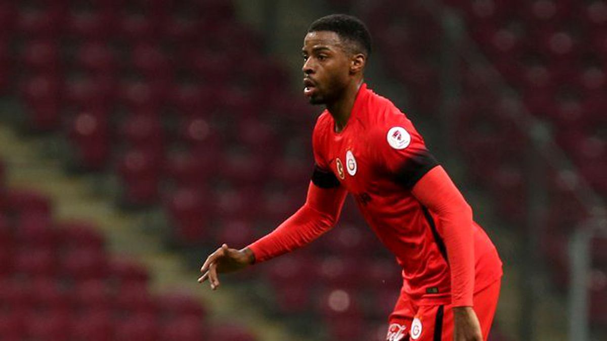 Galatasaray, Aralık Ayında Donk'u Çin'e Satmayı Planlıyor