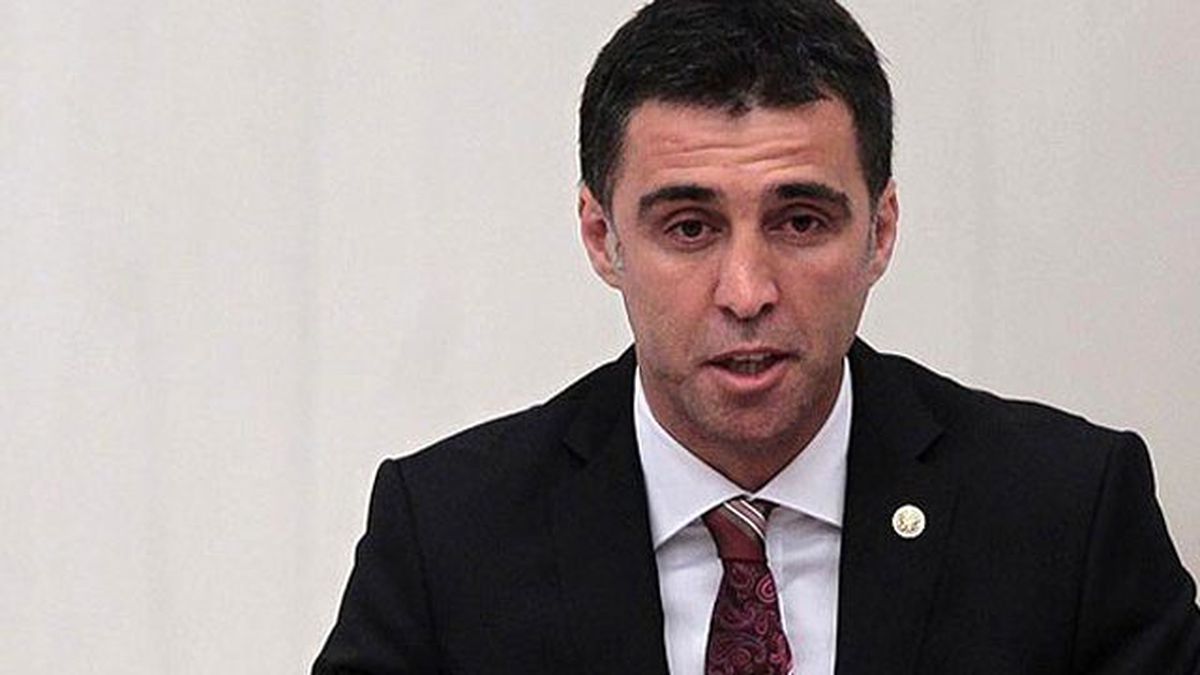Hakan Şükür ve Babasının Mal Varlığı 200 Milyon Liraya Yakın