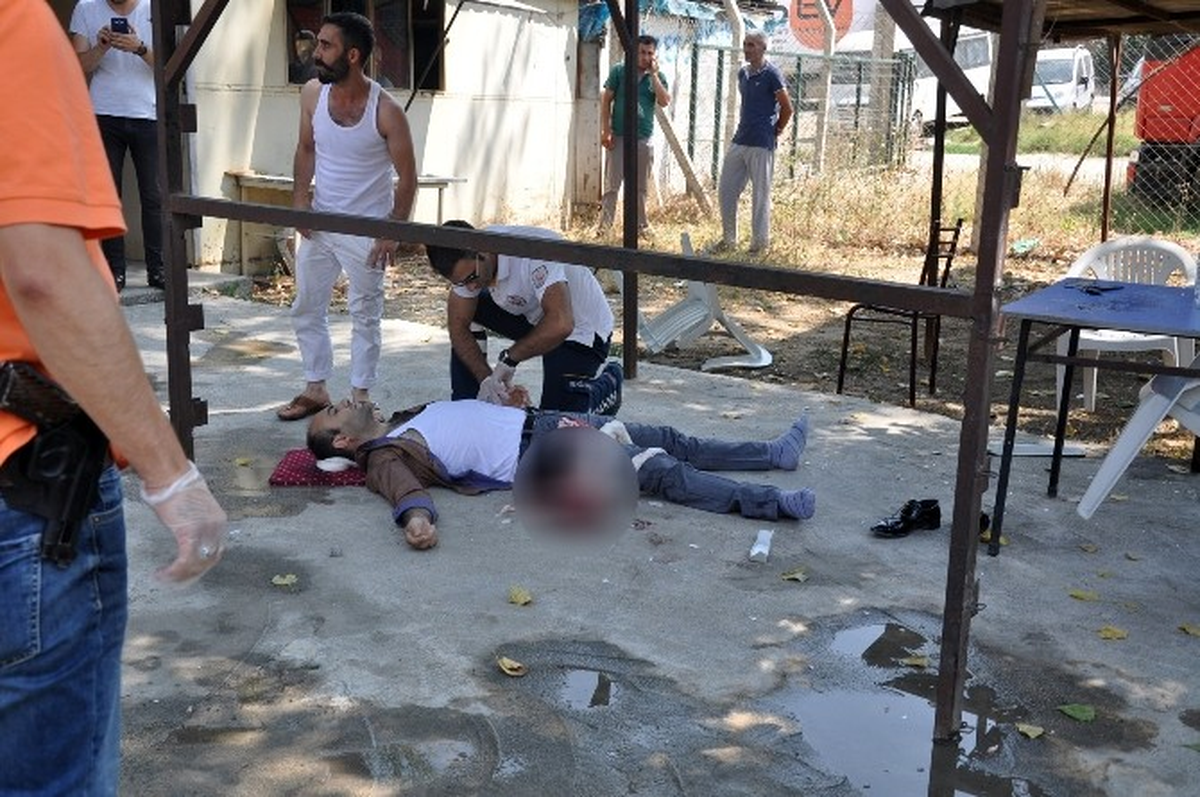 İnegöl'de Silahlı Çatışma: 1 Ölü, 2 Yaralı